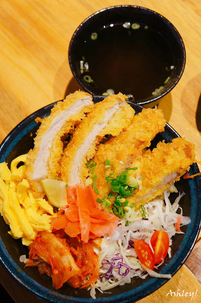 暮暮うどん:暮暮うどん|台北松山.南京三民捷運站.民生社區.寶清街.烏龍麵.丼飯.炸豬排.日式料理.天婦羅