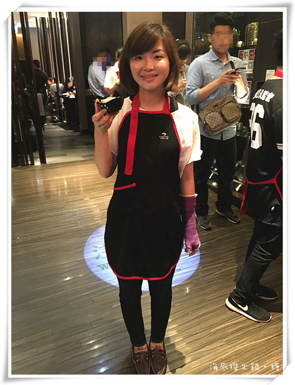 海底撈火鍋(台灣一號店)：【台北信義】海底撈火鍋