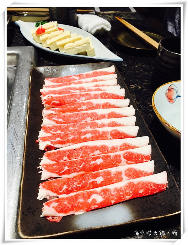 海底撈火鍋(台灣一號店)：【台北信義】海底撈火鍋