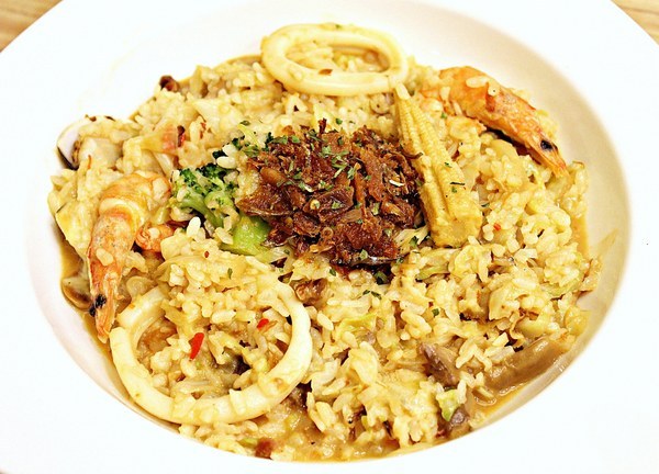 Mamma Pasta：【Mamma Pasta】台北平價義大利麵燉飯。內湖大份量美食