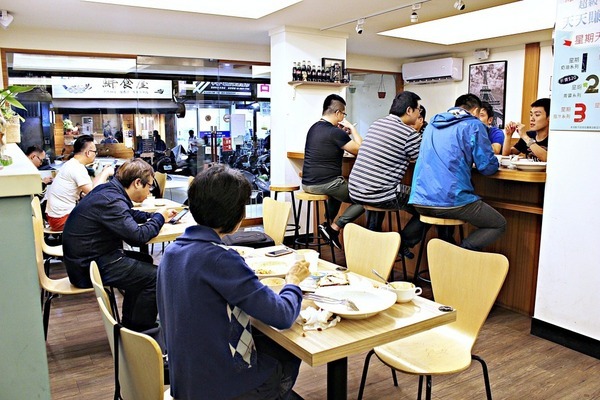 Mamma Pasta：【Mamma Pasta】台北平價義大利麵燉飯。內湖大份量美食