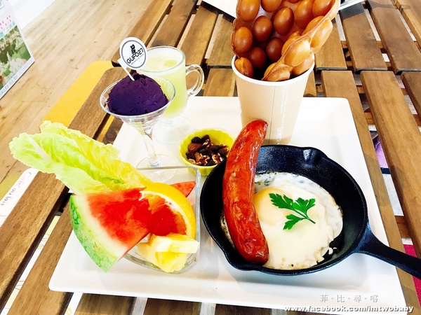 GUFO27 BRUNCH&CAFE: 【捷運美食】Gufo27庫塔廚房 貓頭鷹主題餐廳 早午餐/義式料理/甜點/咖啡 創意餐點份量十足 夢幻甜點色彩繽紛超吸睛!南京復興捷運站 GUFO27 BRUNCH&CAFE: 【捷運美食】Gufo27庫塔廚房 貓頭鷹主題餐廳 早午餐/義式料理/甜點/咖啡 創意餐點份量十足 夢幻甜點色彩繽紛超吸睛!南京復興捷運站