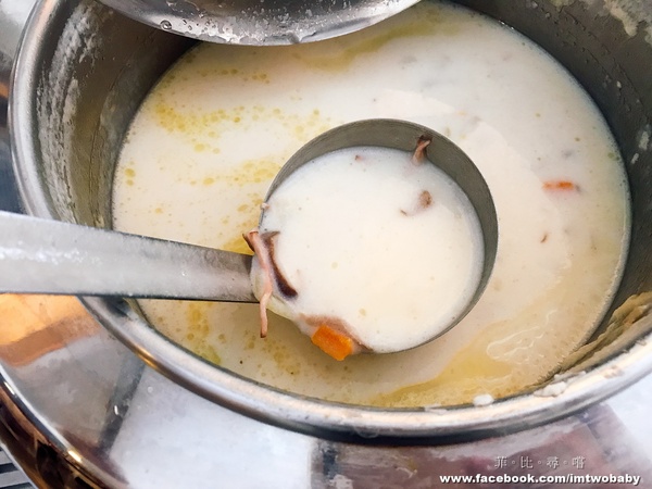 GUFO27 BRUNCH&CAFE: 【捷運美食】Gufo27庫塔廚房 貓頭鷹主題餐廳 早午餐/義式料理/甜點/咖啡 創意餐點份量十足 夢幻甜點色彩繽紛超吸睛!南京復興捷運站 GUFO27 BRUNCH&CAFE: 【捷運美食】Gufo27庫塔廚房 貓頭鷹主題餐廳 早午餐/義式料理/甜點/咖啡 創意餐點份量十足 夢幻甜點色彩繽紛超吸睛!南京復興捷運站