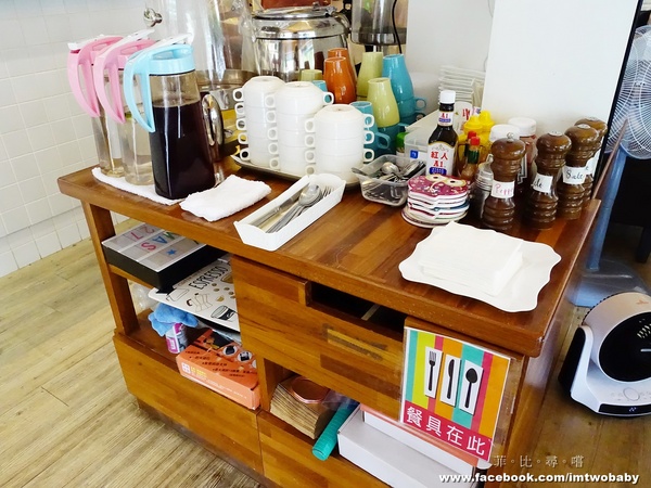 GUFO27 BRUNCH&CAFE: 【捷運美食】Gufo27庫塔廚房 貓頭鷹主題餐廳 早午餐/義式料理/甜點/咖啡 創意餐點份量十足 夢幻甜點色彩繽紛超吸睛!南京復興捷運站 GUFO27 BRUNCH&CAFE: 【捷運美食】Gufo27庫塔廚房 貓頭鷹主題餐廳 早午餐/義式料理/甜點/咖啡 創意餐點份量十足 夢幻甜點色彩繽紛超吸睛!南京復興捷運站