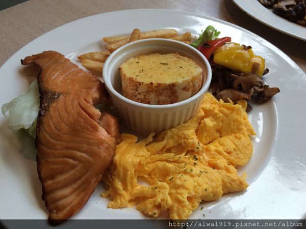 IMG_5863.JPG IMG_5863.JPG