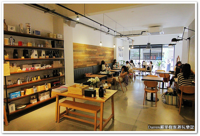 『桃園市中壢區下午茶』Table2 Coffee Roaster★必點軟綿細緻的舒芙蕾鬆餅/中壢sogo商圈/海華特區美食