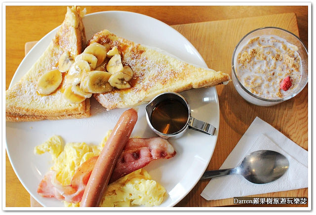 『桃園市中壢區下午茶』Table2 Coffee Roaster★必點軟綿細緻的舒芙蕾鬆餅/中壢sogo商圈/海華特區美食