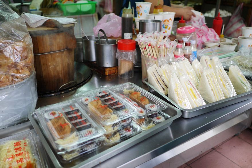 P2200589.jpg P2200589.jpg