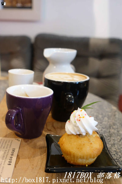 【雲林。莿桐】專業咖啡達人。芒果咖啡館。咖啡香醇。套餐美味。雲林莿桐好評咖啡店推薦