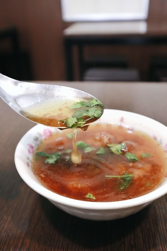 廟東清水排骨酥麵