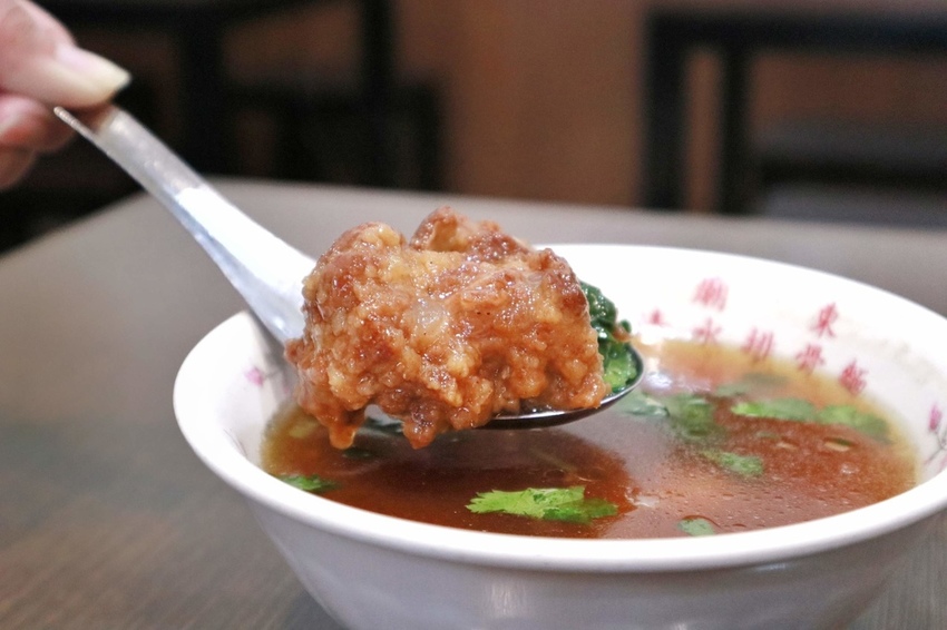 廟東清水排骨酥麵