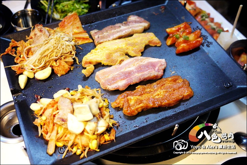 【台北】八色烤肉 ~ 韓國第一品牌八色烤肉吃爽爽 高CP值排隊有道理!!! / 東區 / 忠孝敦化
