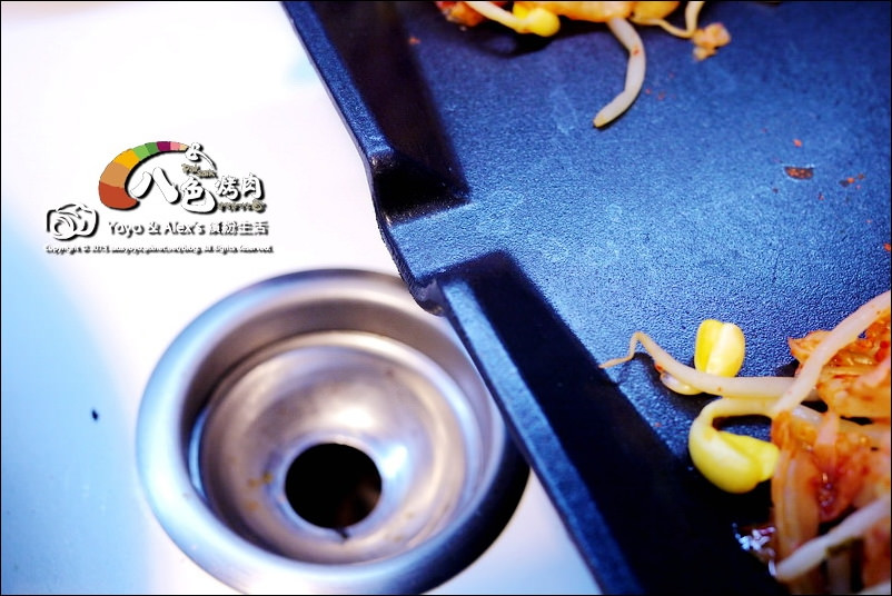 【台北】八色烤肉 ~ 韓國第一品牌八色烤肉吃爽爽 高CP值排隊有道理!!! / 東區 / 忠孝敦化