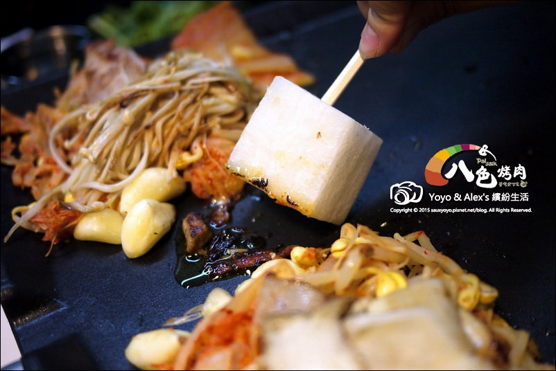 【台北】八色烤肉 ~ 韓國第一品牌八色烤肉吃爽爽 高CP值排隊有道理!!! / 東區 / 忠孝敦化