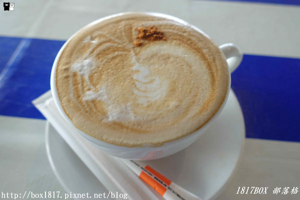 【新北。林口】藍色公路海景咖啡館。坐擁無敵海景。IG打卡熱門咖啡館