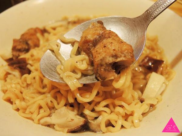 [GS愛吃鬼]台北X西門X西門內疆精緻串燒X下班宵夜小酌好去處