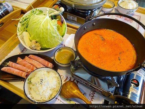 [吃喝]樂陶鮮食料理鍋。