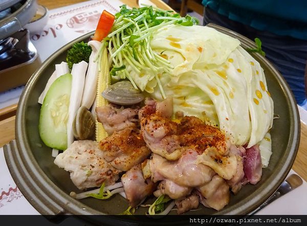 [吃喝]樂陶鮮食料理鍋。