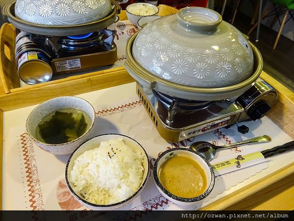 [吃喝]樂陶鮮食料理鍋。