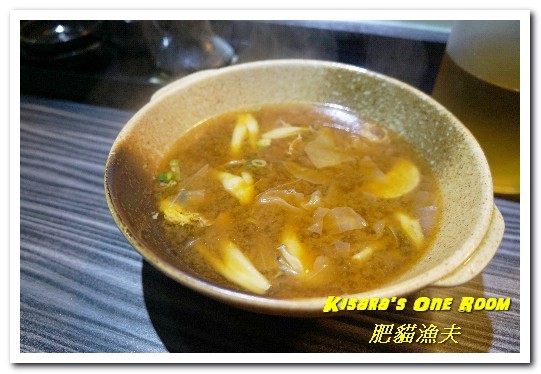 肥猫漁夫海鮮丼專賣店:台北必吃.嚴選台灣在地當季海鮮的美味丼飯──肥貓漁夫