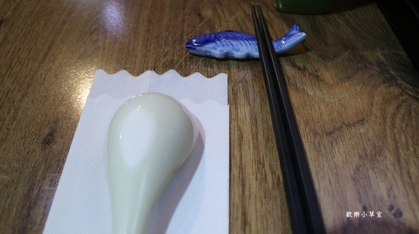 肥猫漁夫海鮮丼專賣店:【台灣美食】肥猫漁夫海鮮丼專賣店,CP超高@中山區/eating in taipei