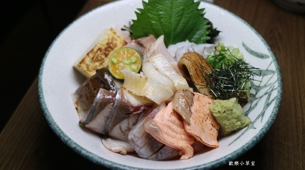 肥猫漁夫海鮮丼專賣店:【台灣美食】肥猫漁夫海鮮丼專賣店,CP超高@中山區/eating in taipei