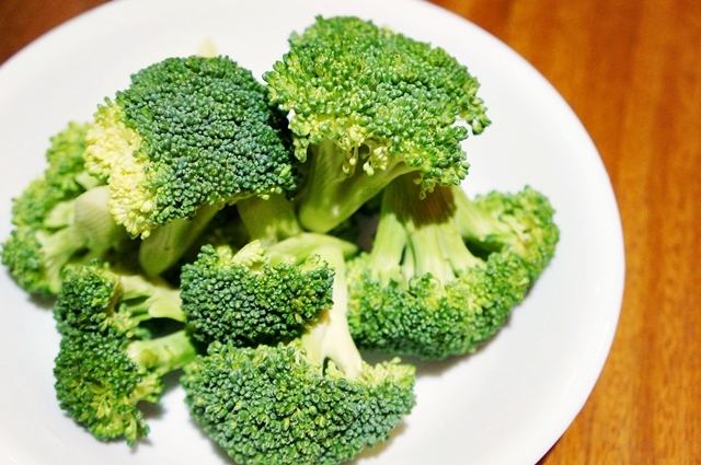 【台北中山區】八條麻辣鍋,讓你爽快吃超大肉片和麻的過癮的湯!