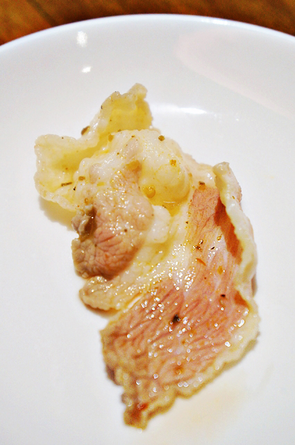 【台北中山區】八條麻辣鍋,讓你爽快吃超大肉片和麻的過癮的湯!