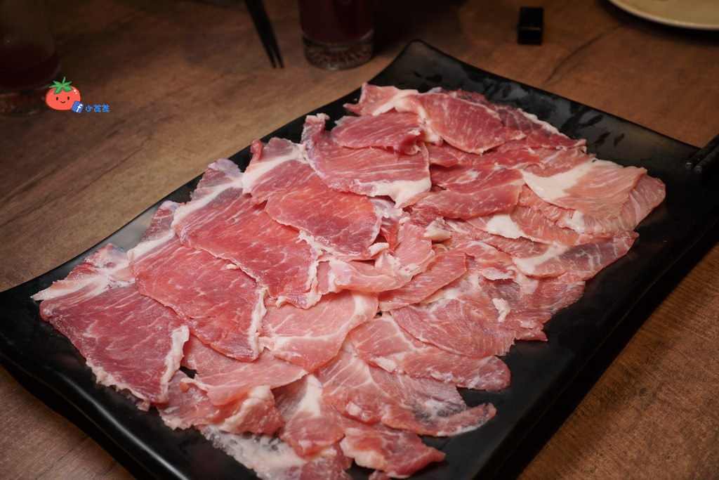 台北中山區 八條麻辣鍋