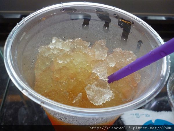 窩浩斯 Wow House：一掃陰霾心情--窩浩斯冰館(麻吉冰館)彩虹冰沙体驗心得