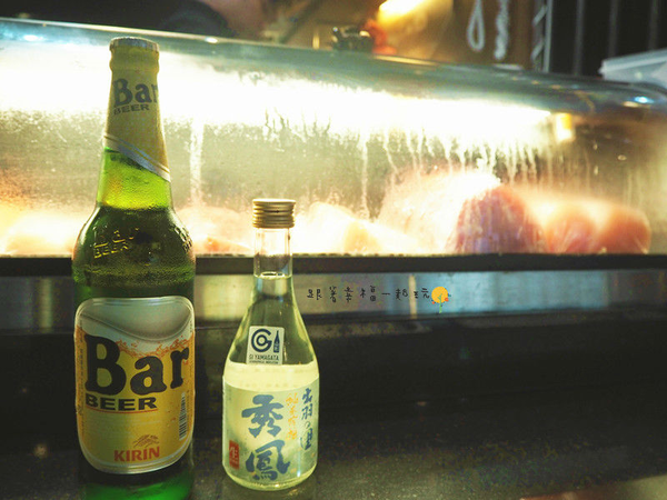 《八田頂級帝王蟹燒烤》千元有找就可以吃到頂級帝王蟹？還有專人桌邊服務？