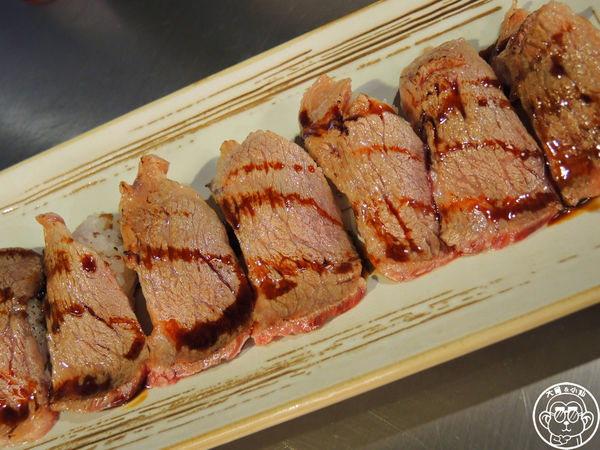 新麻蒲海鷗臺灣1號店：呷飽祙【台北大安･新麻蒲海鷗臺灣1號店마포갈매기】道地韓國風味烤肉