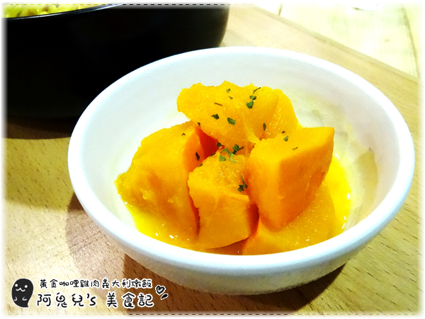 ∥台北中山∥HEY CAFE(體驗團).巷弄隱藏CP值超高的咖啡廳,必吃牽絲遷到天邊的帕尼尼*善導寺