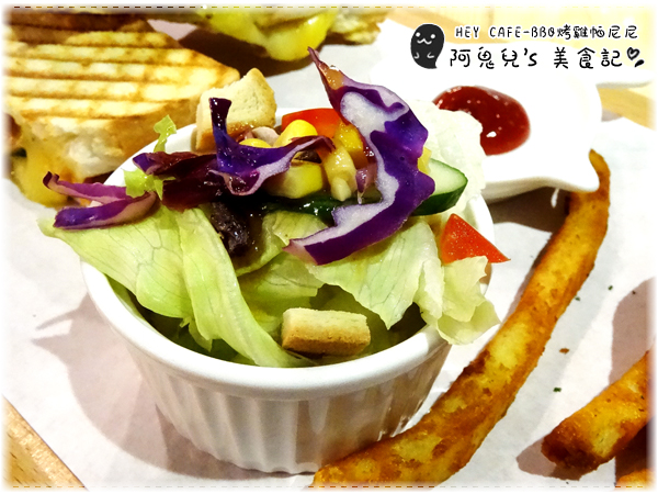 ∥台北中山∥HEY CAFE(體驗團).巷弄隱藏CP值超高的咖啡廳,必吃牽絲遷到天邊的帕尼尼*善導寺