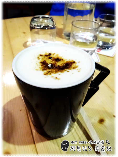 ∥台北中山∥HEY CAFE(體驗團).巷弄隱藏CP值超高的咖啡廳,必吃牽絲遷到天邊的帕尼尼*善導寺