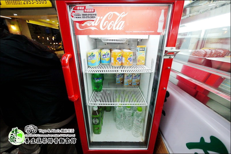 【板橋】祥發養生蔬菜排骨麵食館 ~ 吃起來像半筋半肉牛肉般口感的招牌豬排骨