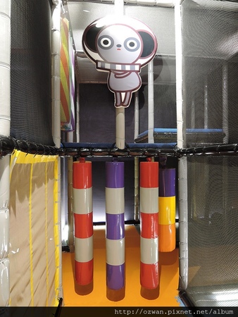 [親子]POPA動畫親子館（台中老虎城旗鑑店）。