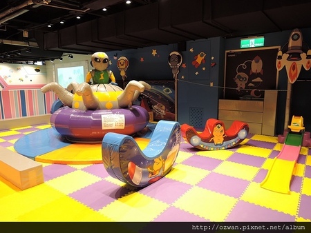 [親子]POPA動畫親子館（台中老虎城旗鑑店）。