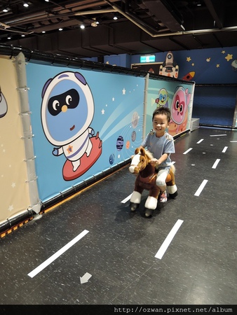 [親子]POPA動畫親子館（台中老虎城旗鑑店）。