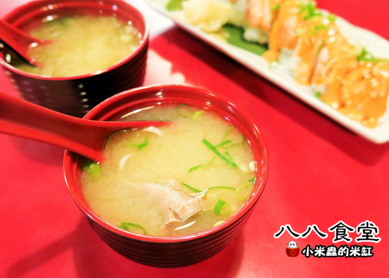 【捷運板橋站】八八食堂~壽司/拉麵/丼飯/定食，平價美味，板橋日本料理推薦!