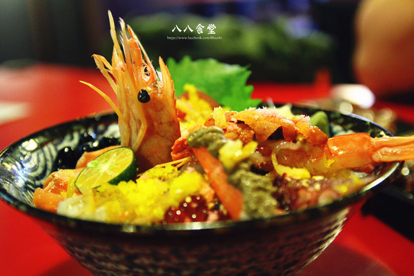 【新北市板橋區。日式料理】 八八食堂 新北耶誕城 板橋日本料理推薦