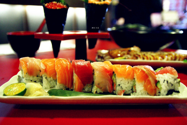 【新北市板橋區。日式料理】 八八食堂 新北耶誕城 板橋日本料理推薦