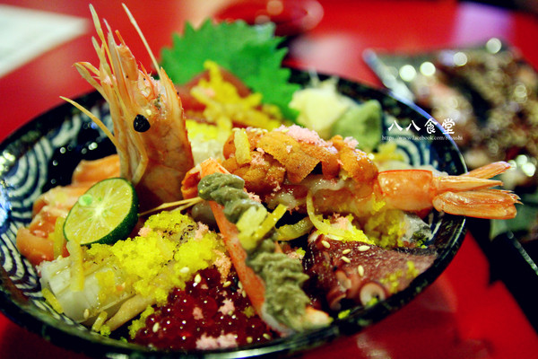 【新北市板橋區。日式料理】 八八食堂 新北耶誕城 板橋日本料理推薦