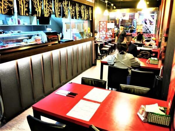 八八食堂：【平價日式料理】八八食堂，生魚片/握壽司/丼飯，讓人愛不釋口一道道美味料理，運板橋站美食