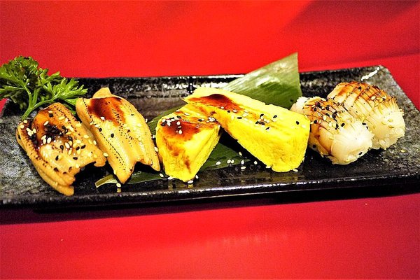 八八食堂：【平價日式料理】八八食堂，生魚片/握壽司/丼飯，讓人愛不釋口一道道美味料理，運板橋站美食