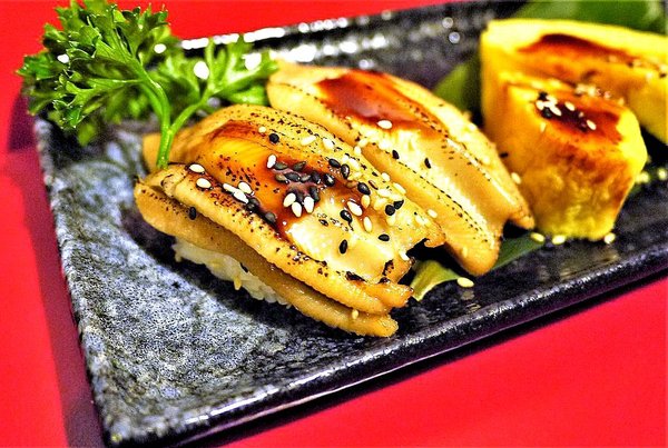 八八食堂：【平價日式料理】八八食堂，生魚片/握壽司/丼飯，讓人愛不釋口一道道美味料理，運板橋站美食