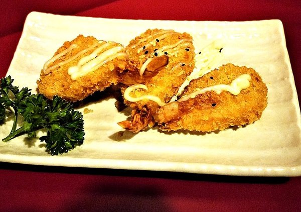 八八食堂：【平價日式料理】八八食堂，生魚片/握壽司/丼飯，讓人愛不釋口一道道美味料理，運板橋站美食