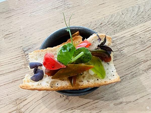 台北市靜巷中充滿藝文氣息的文青餐廳:青田藝集Art Read