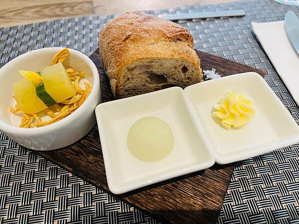 台北市靜巷中充滿藝文氣息的文青餐廳:青田藝集Art Read