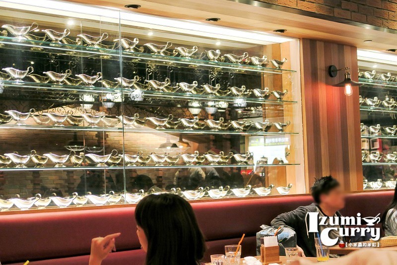 【捷運台北車站|京站美食廣場】Izumi Curry~來自大阪の咖哩,漢堡排也太威了吧!!但最喜歡的還是♥天使滑蛋牛肉咖哩飯♥